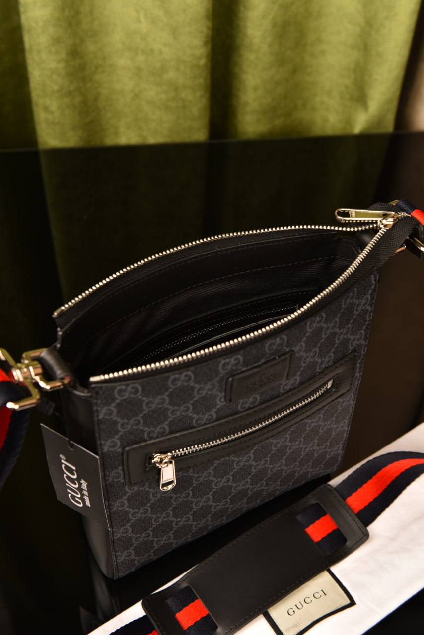 Small Messenger Bag