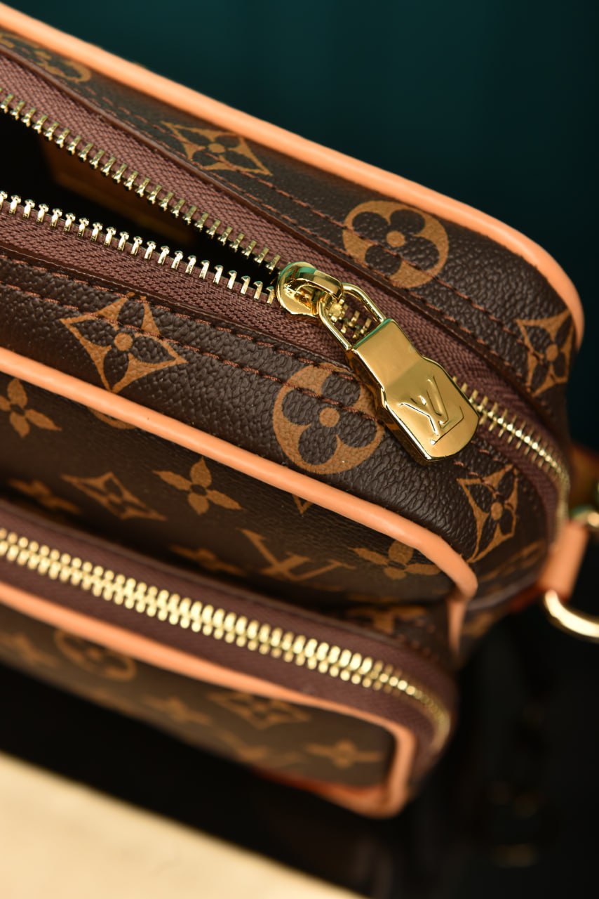 Nil Crossbody