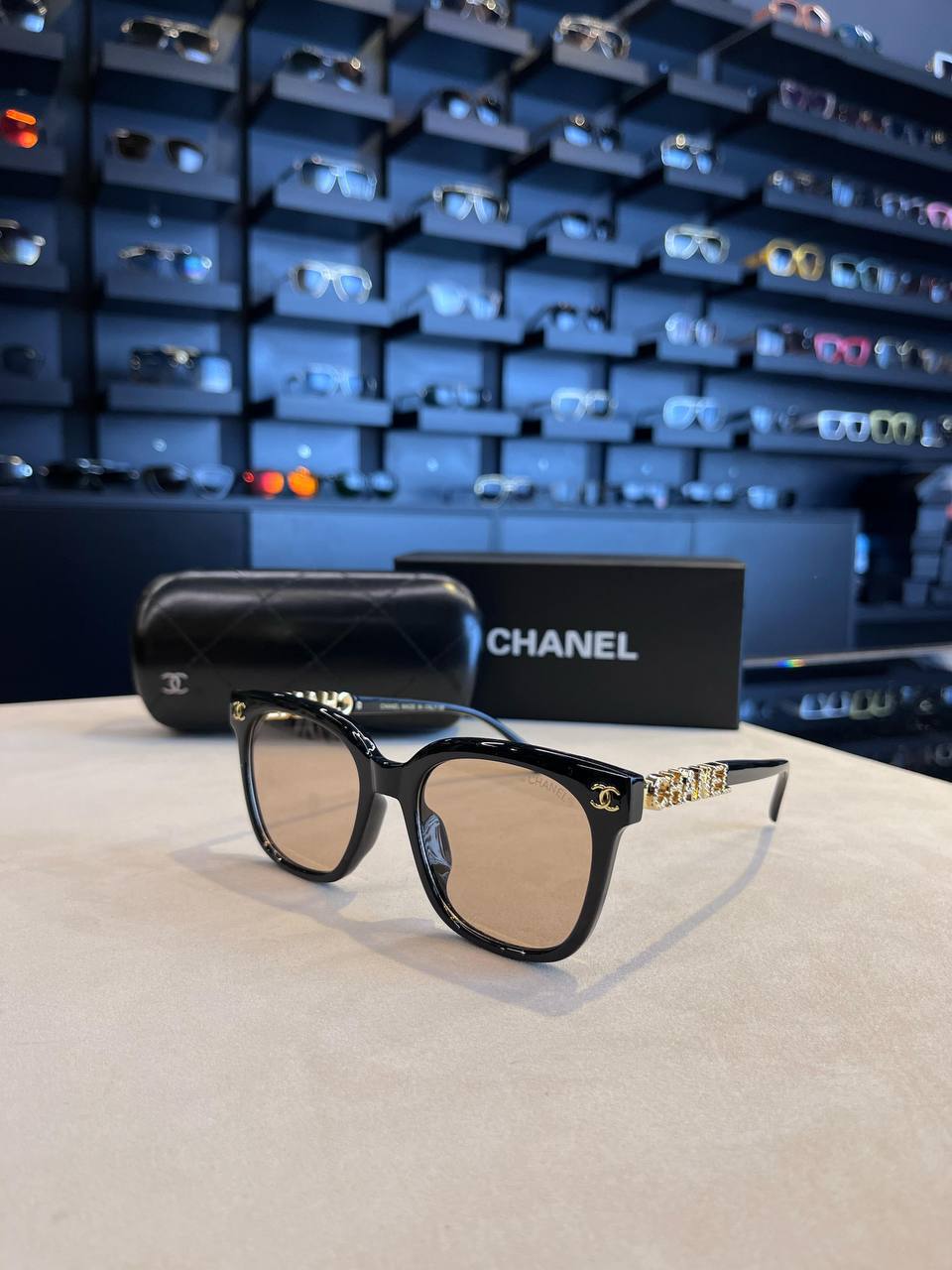 CH  - Sunglasses