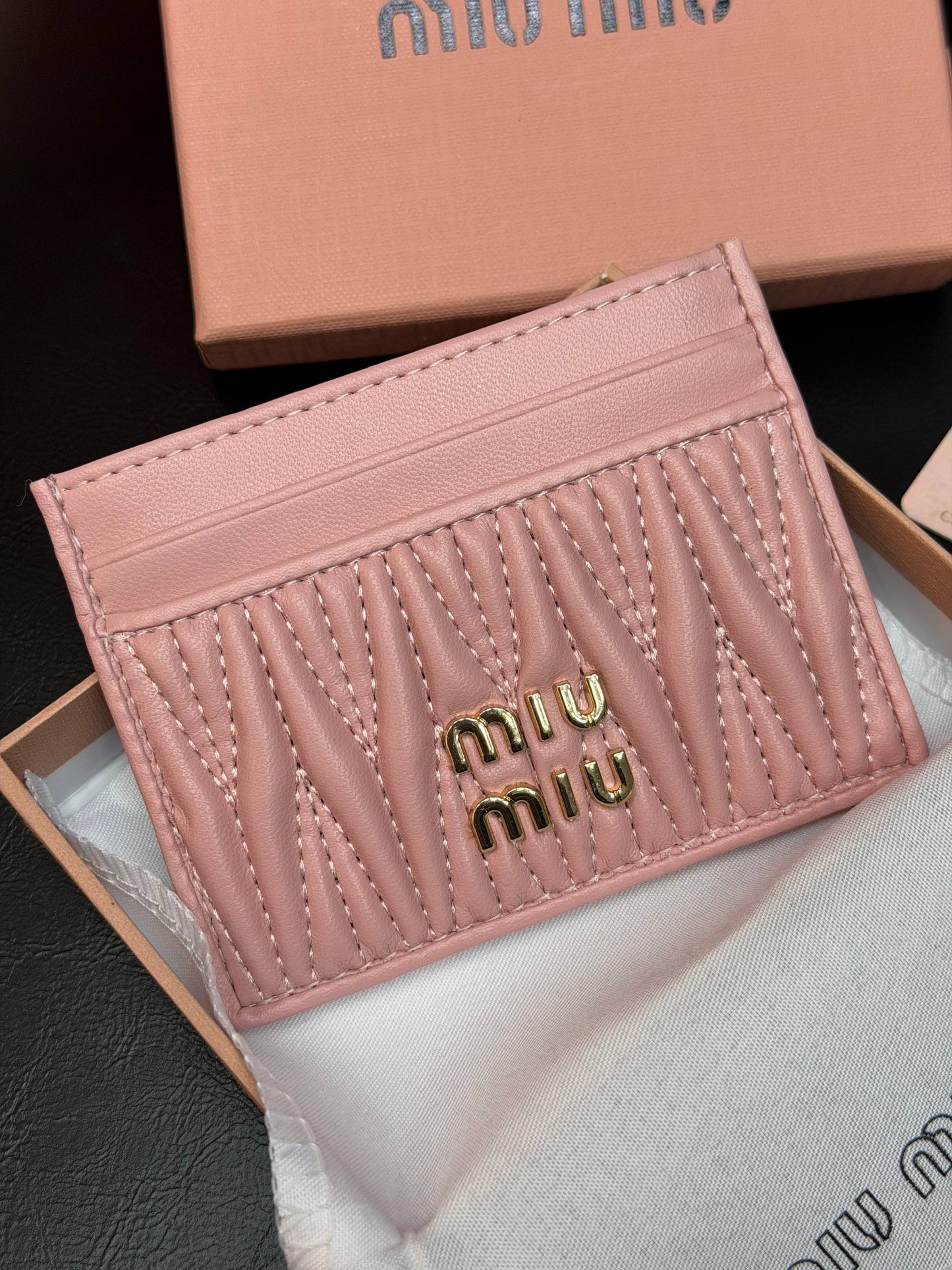 MM - Card
