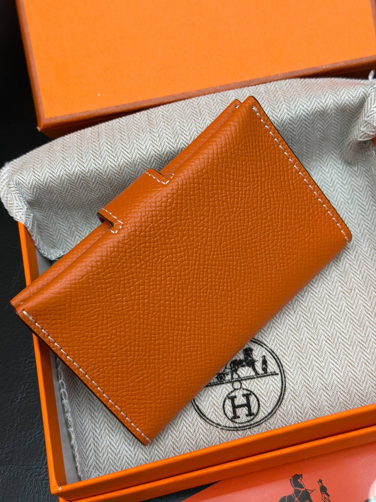 H - Card