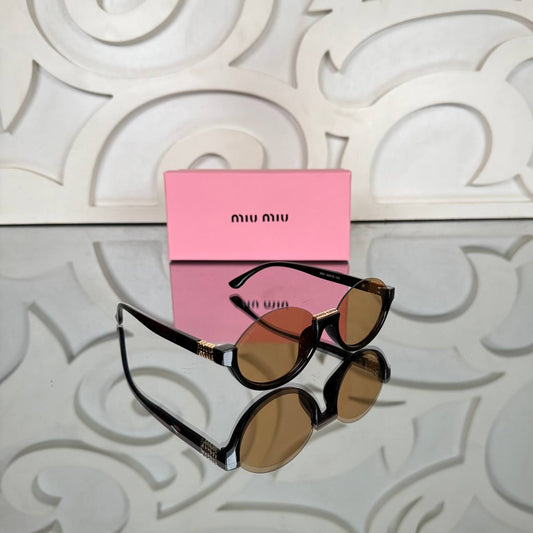 M - Sunglasses