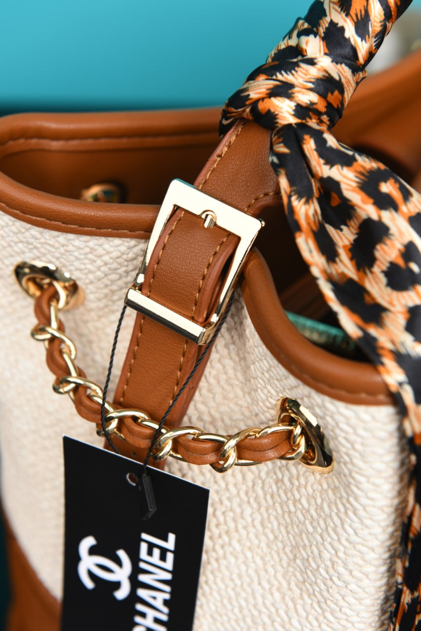 'C- Shopping Bag