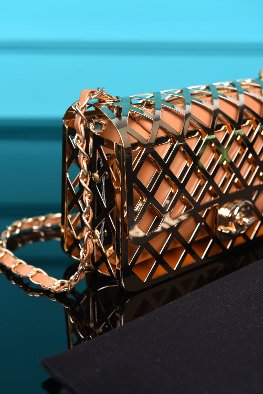 'C - Mini Cage Flap with Pouch