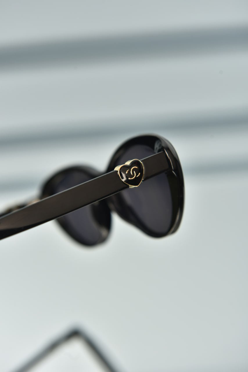 'C - Sunglasses