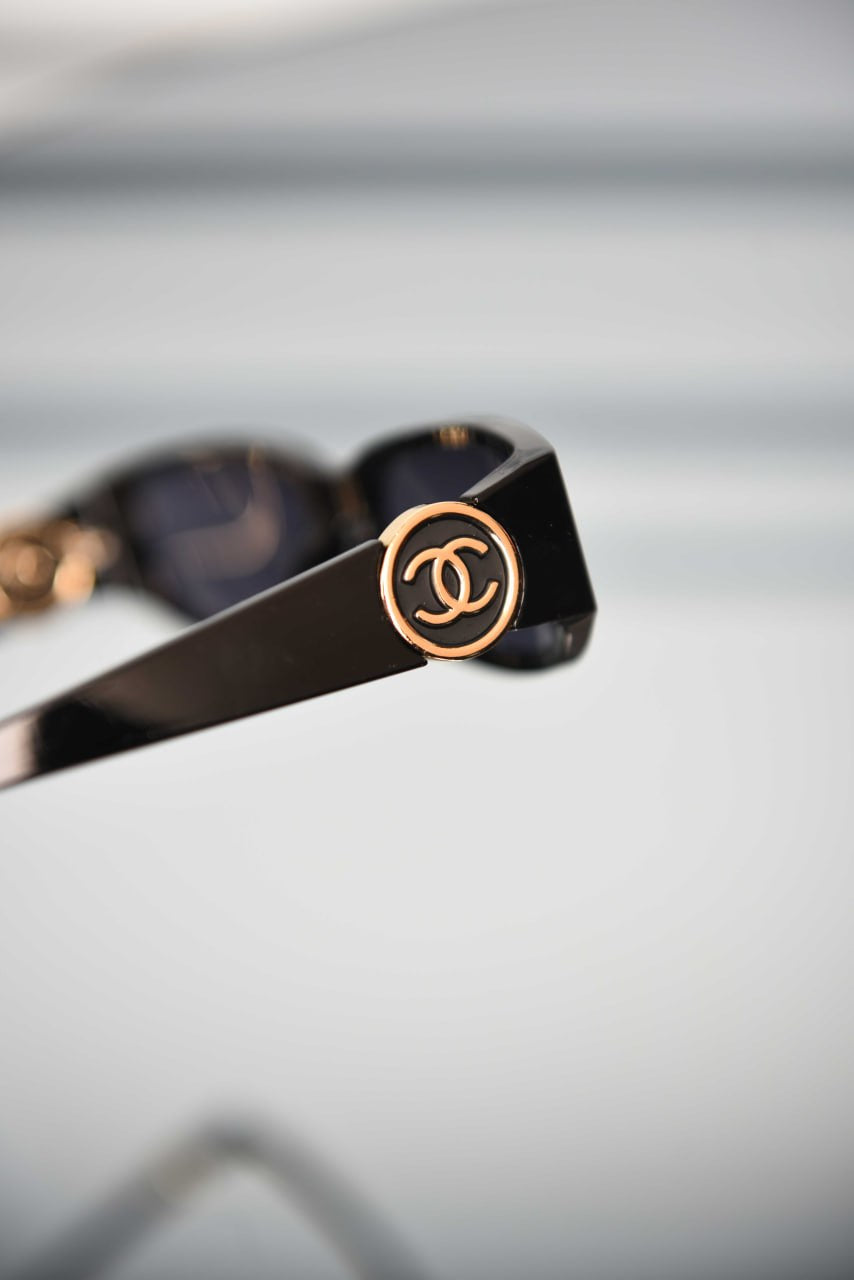 'C -  Sunglasses