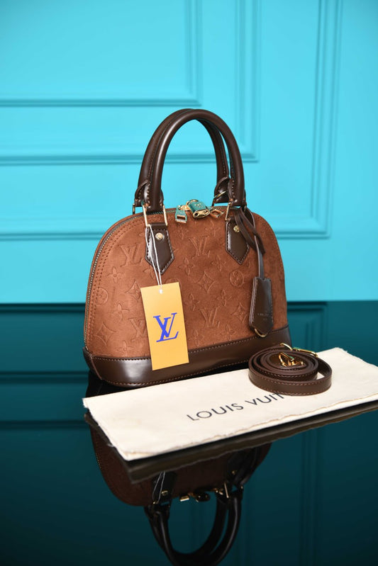 ' Alma BB Bag in Suede