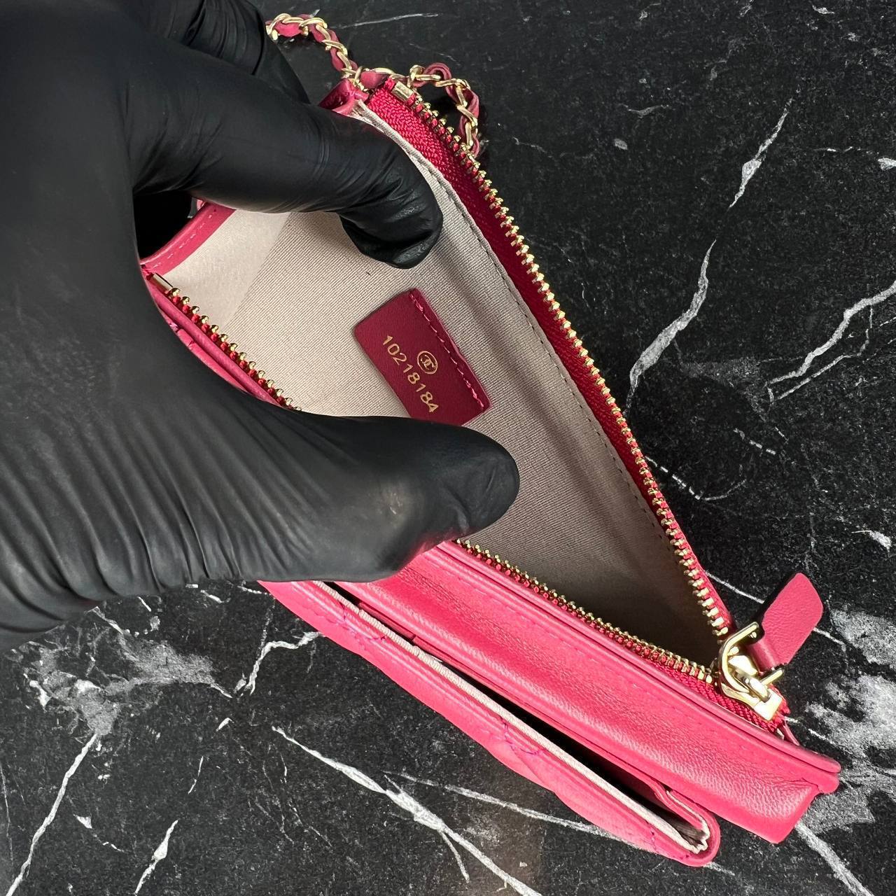 'C -  Phone Wallet
