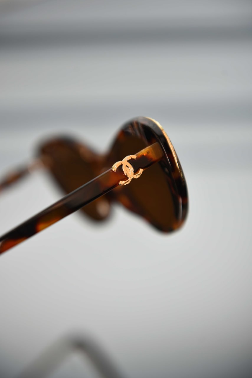 'C -  Sunglasses
