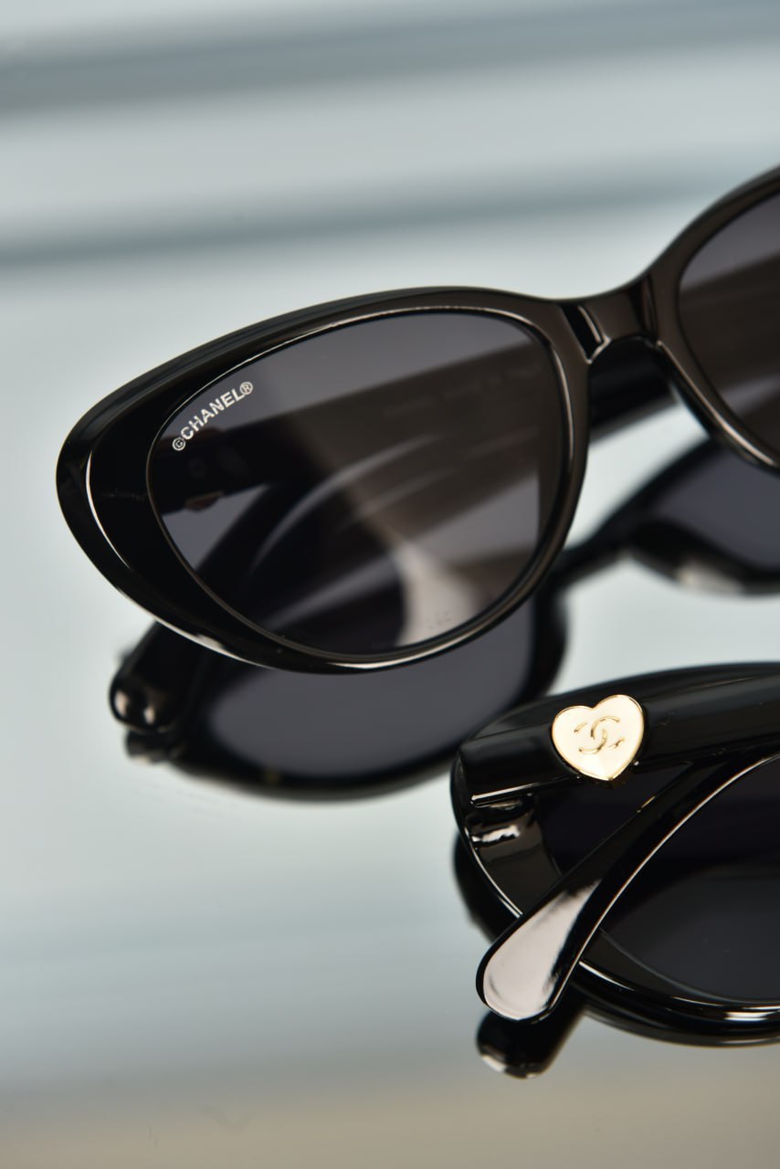 'C - Sunglasses