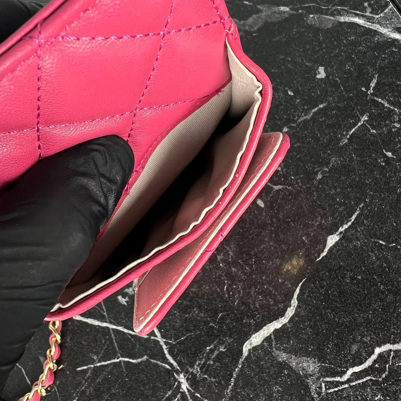 'C -  Phone Wallet