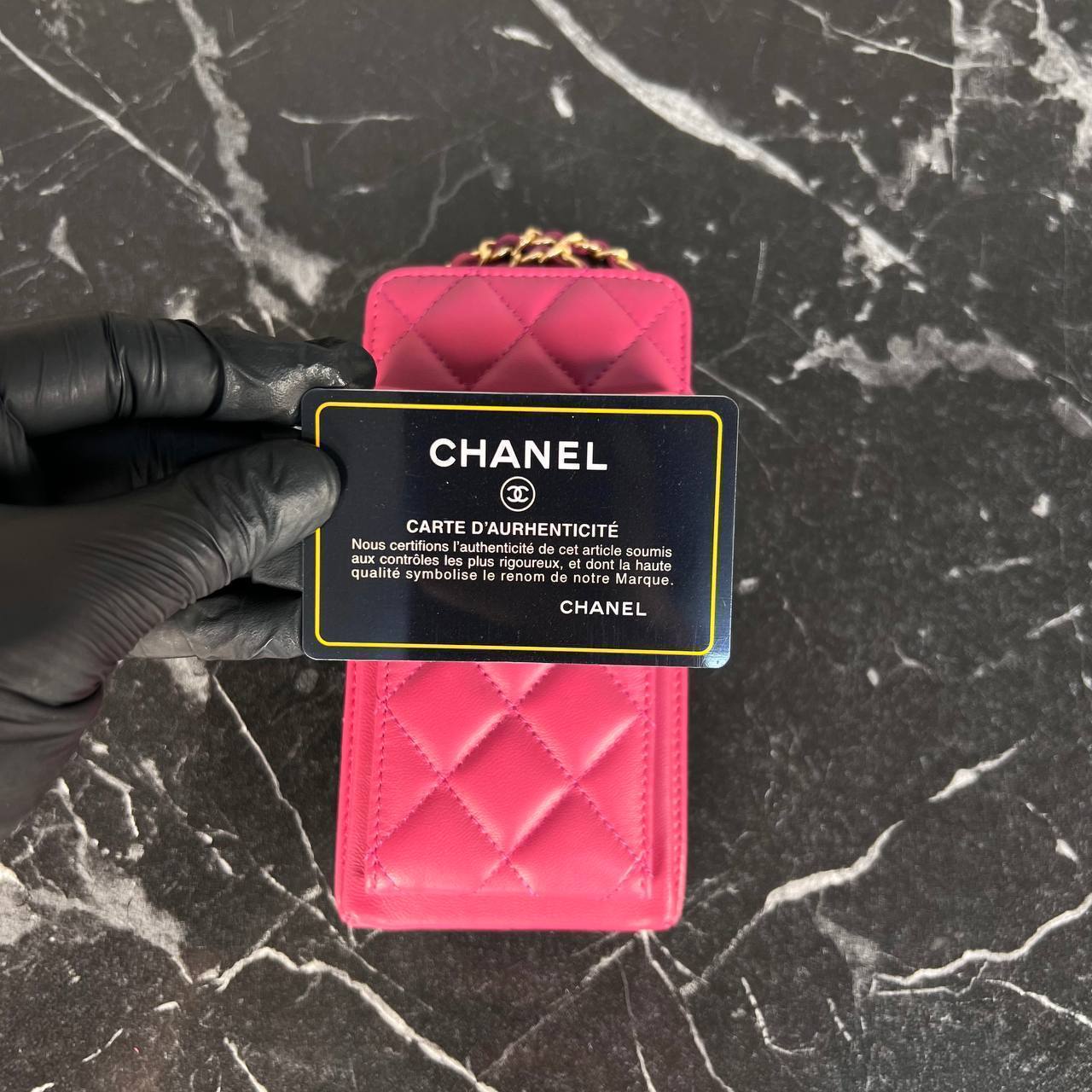 'C -  Phone Wallet