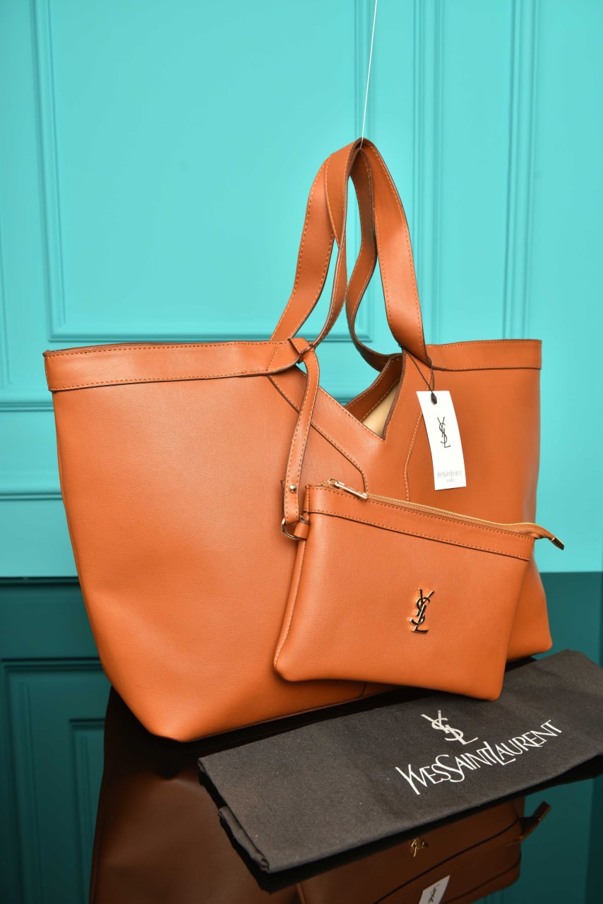 'Y Tote in Leather Bag