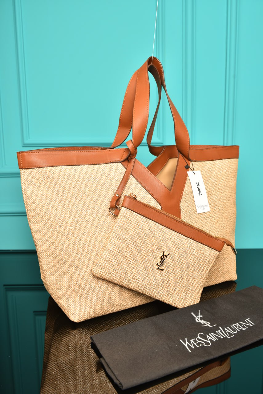 'Y Tote in Leather Bag