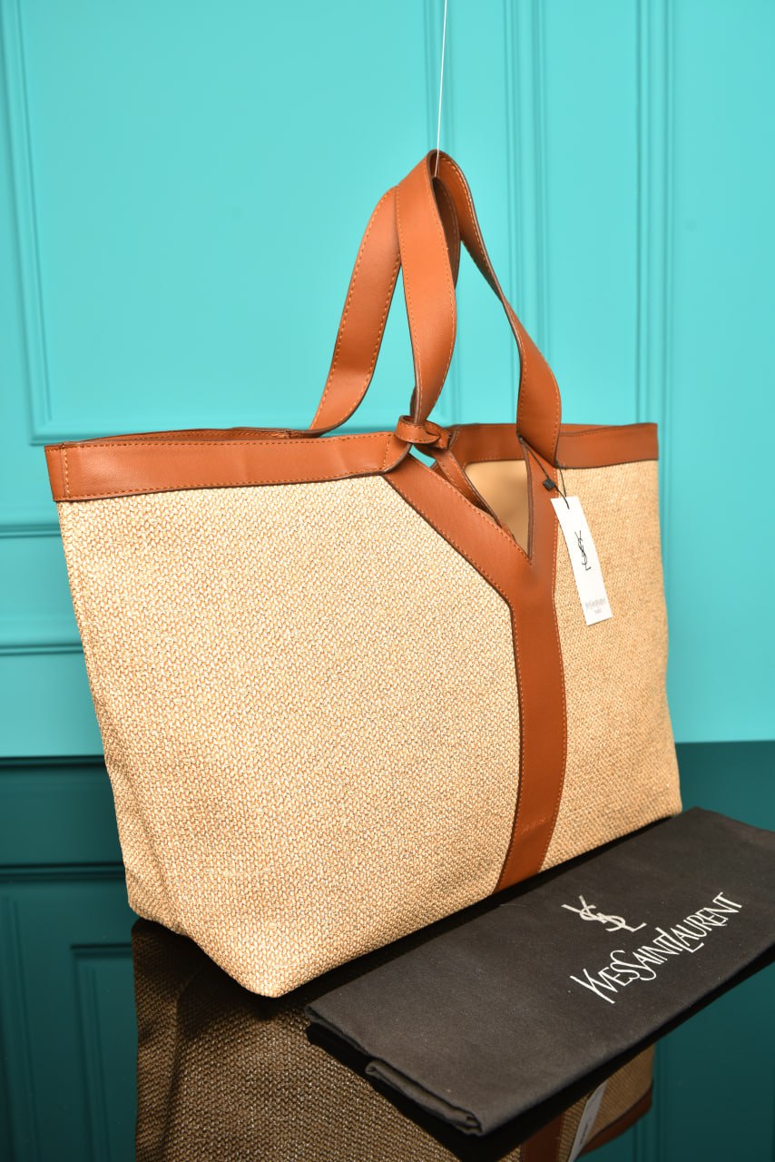 'Y Tote in Leather Bag