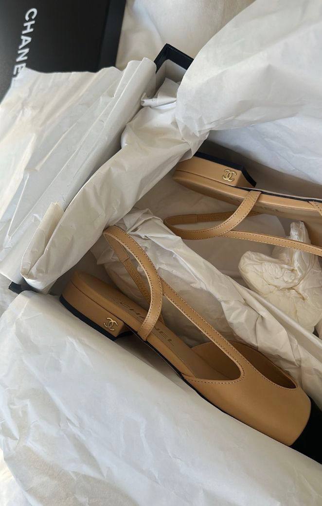'C - Shoes