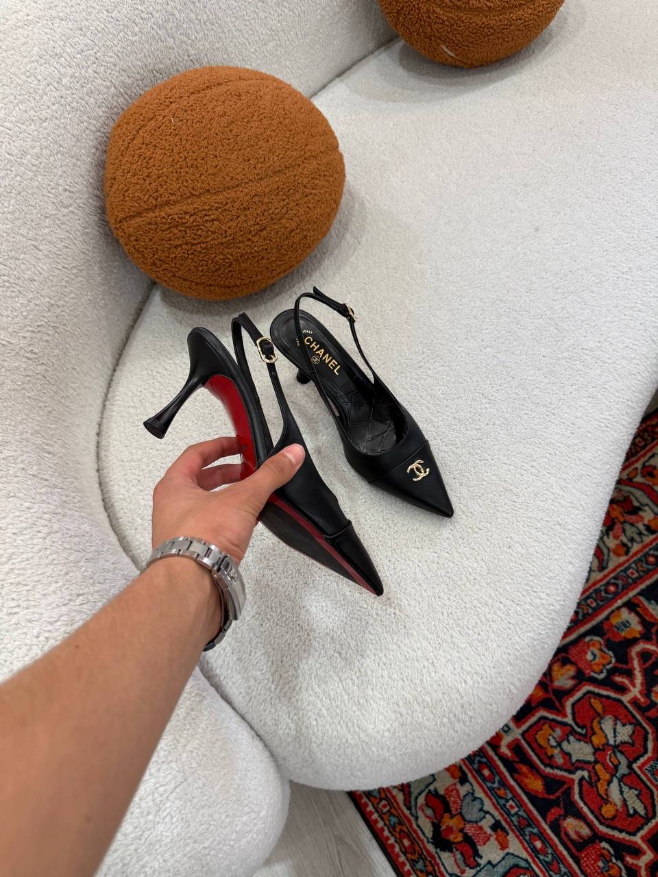 'C - Heel