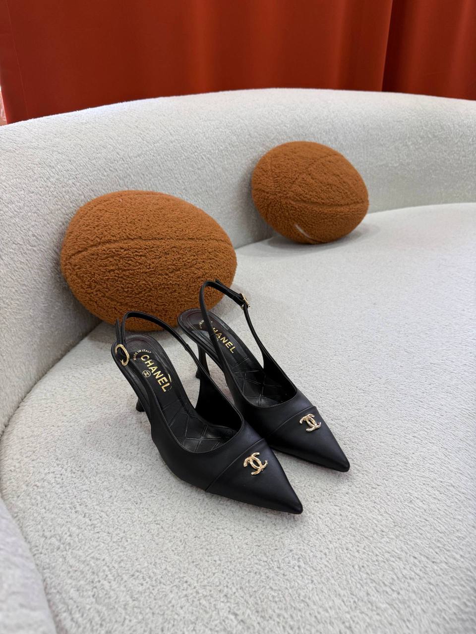 'C - Heel