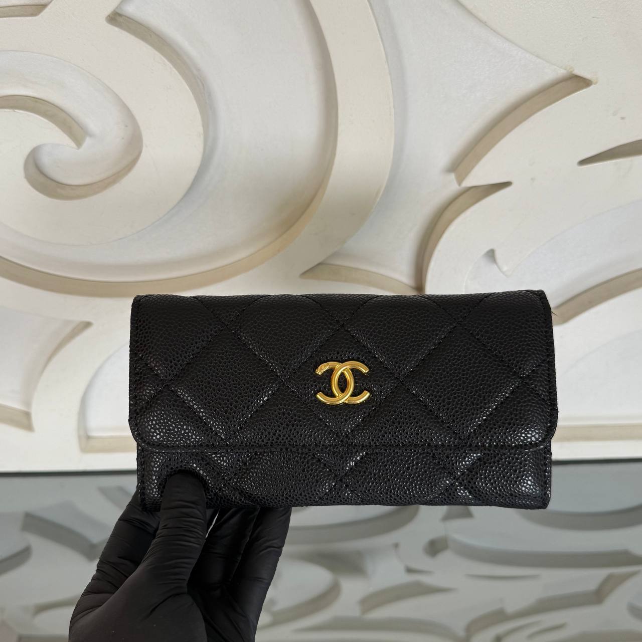 'C - Flap Wallet