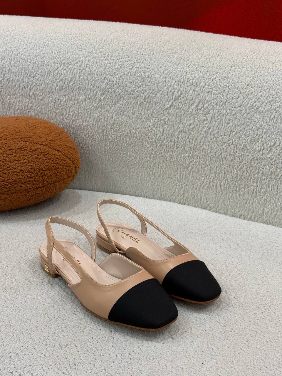'C - Shoes