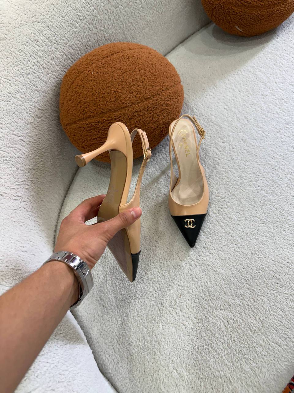 'C - Heel