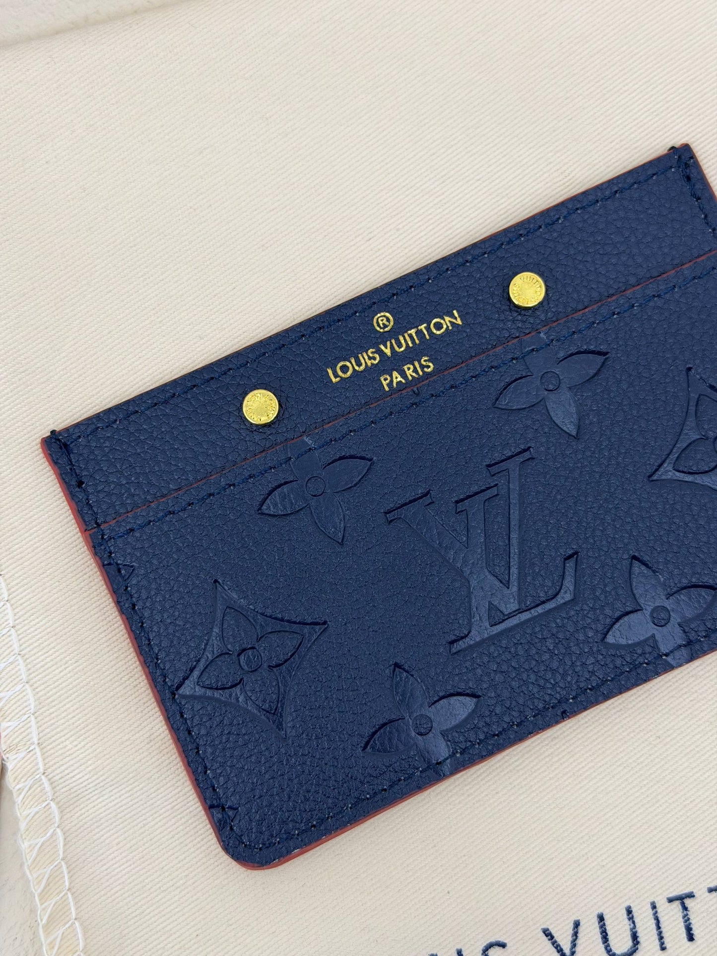 'L - Card