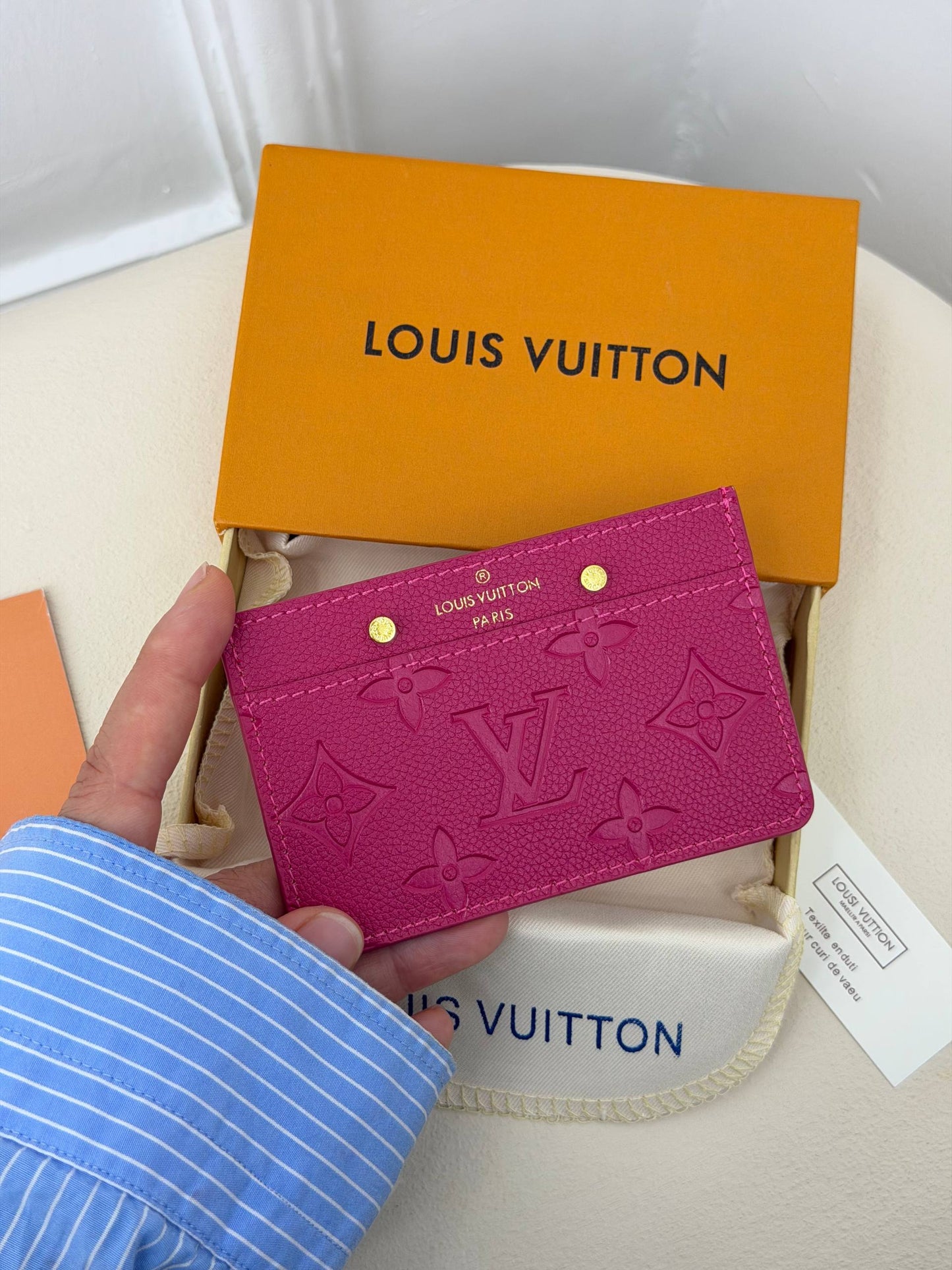 'L - Card