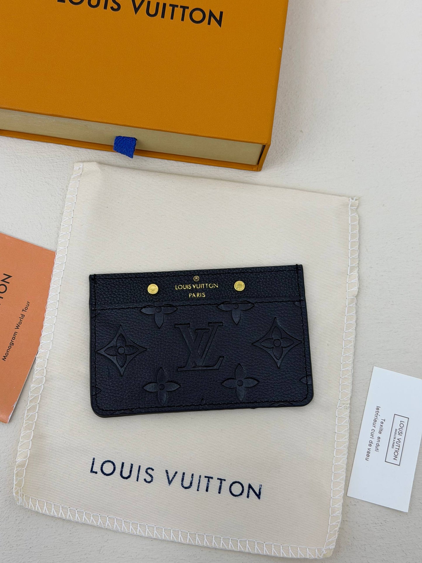 'L - Card