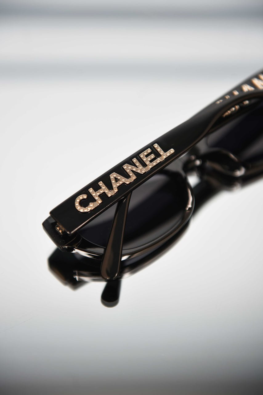 'C - Sunglasses