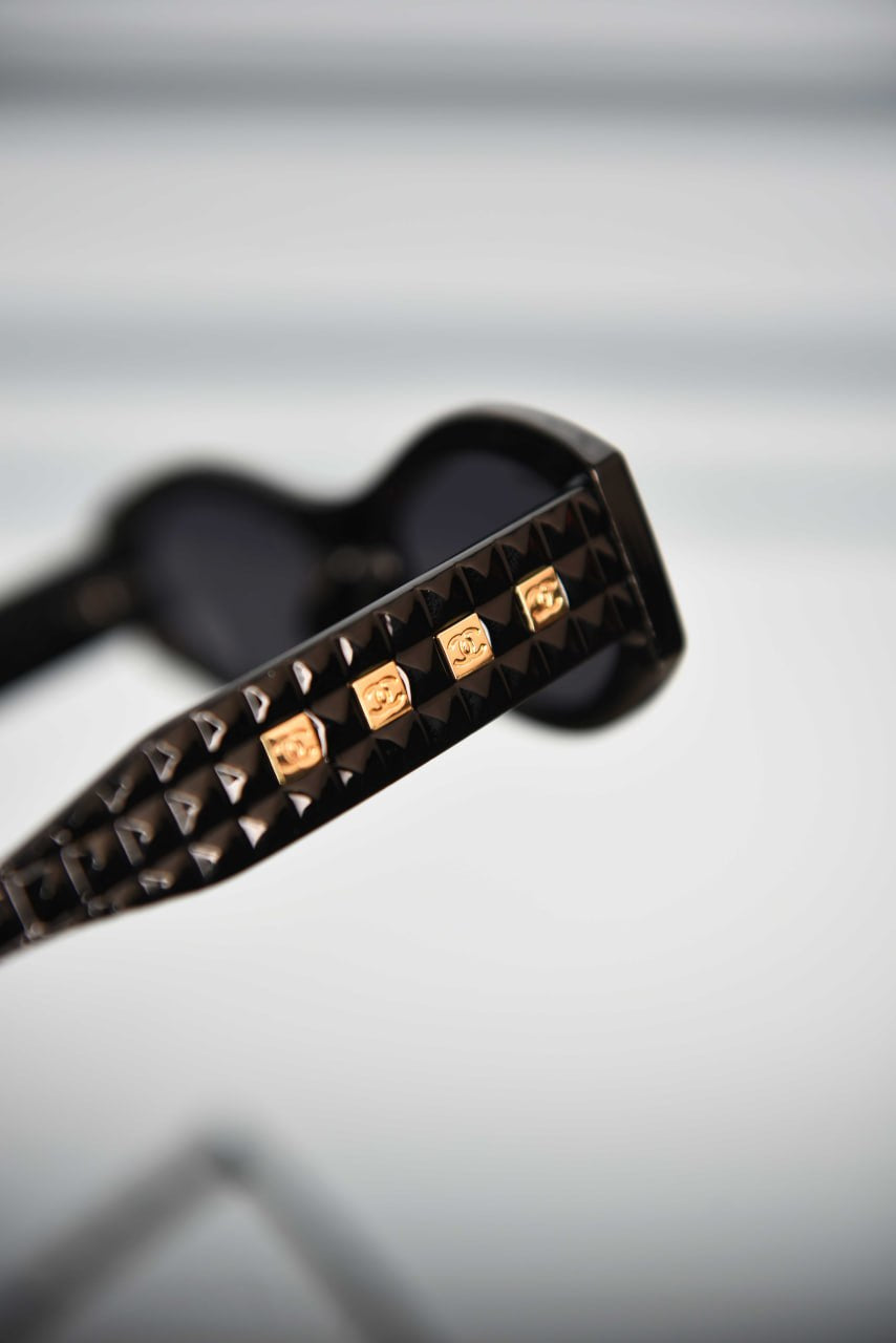 'C - Sunglasses