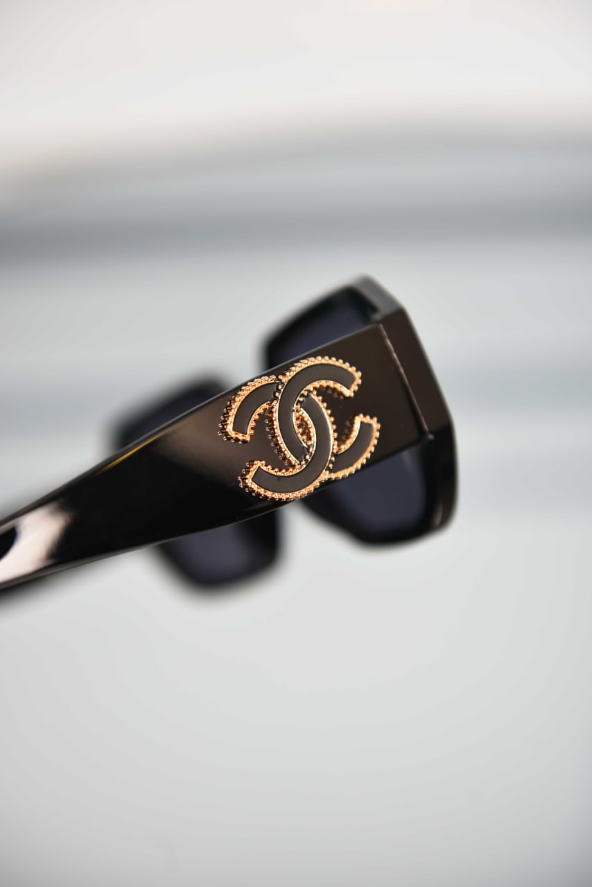 'C - Sunglasses