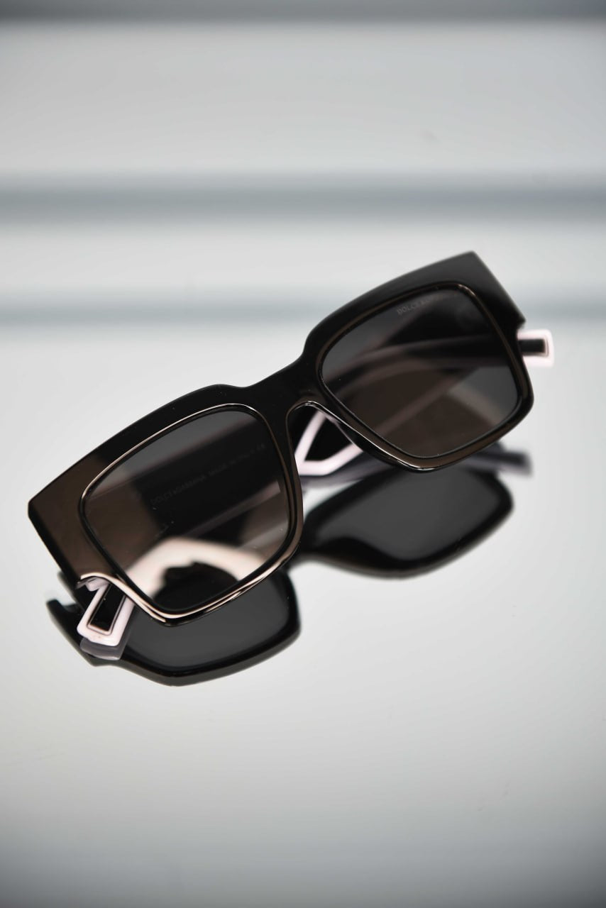 'D- Sunglasses