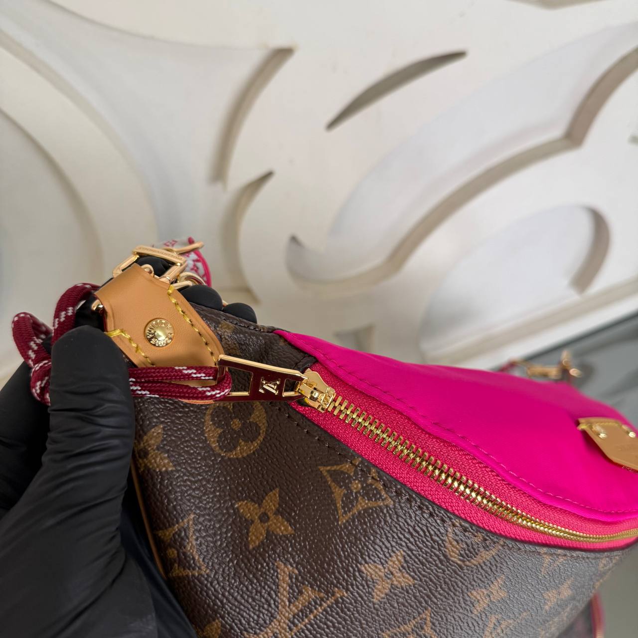 'L - Bumbag
