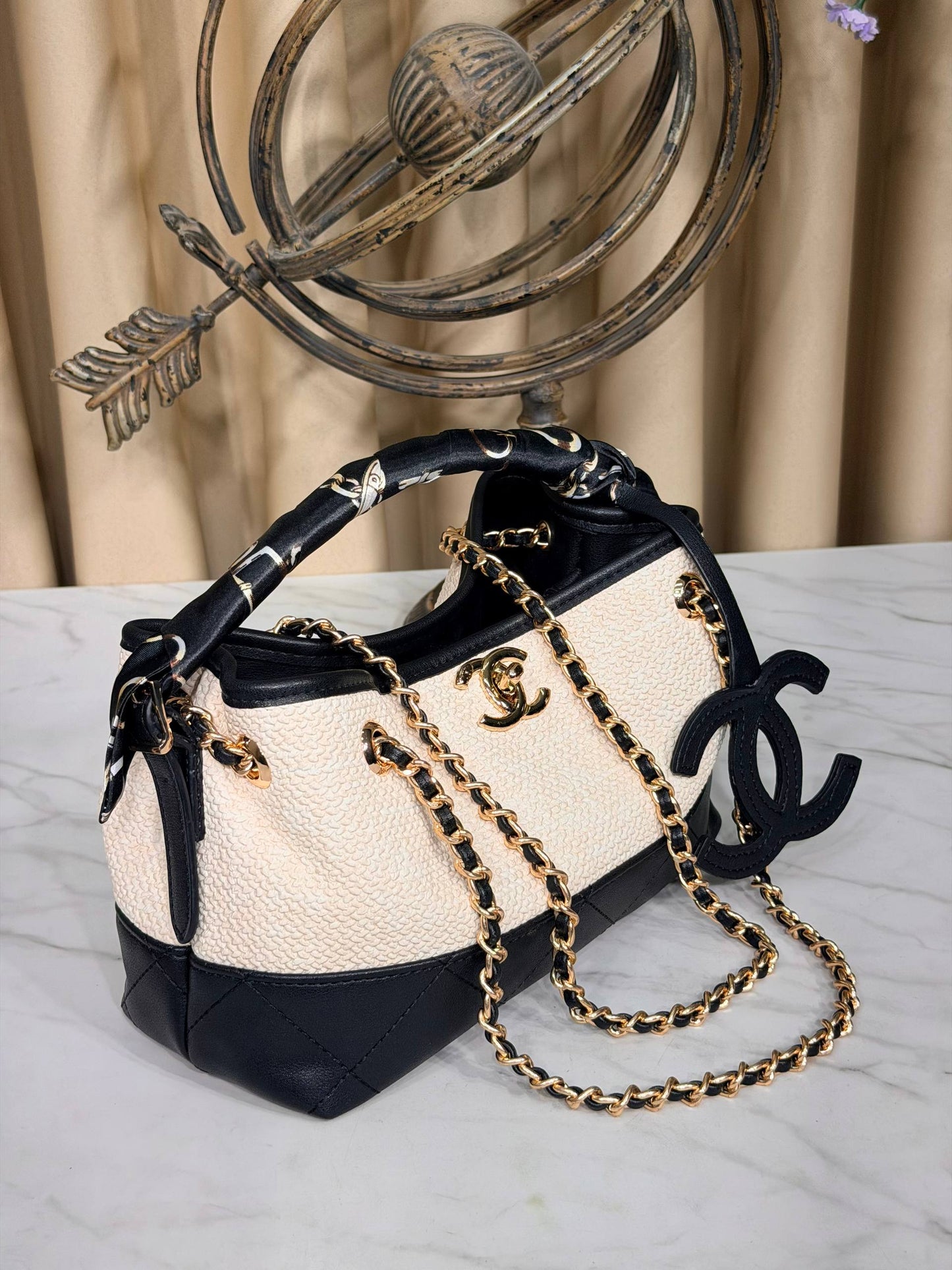 'C - SMALL SHOPPING BAG