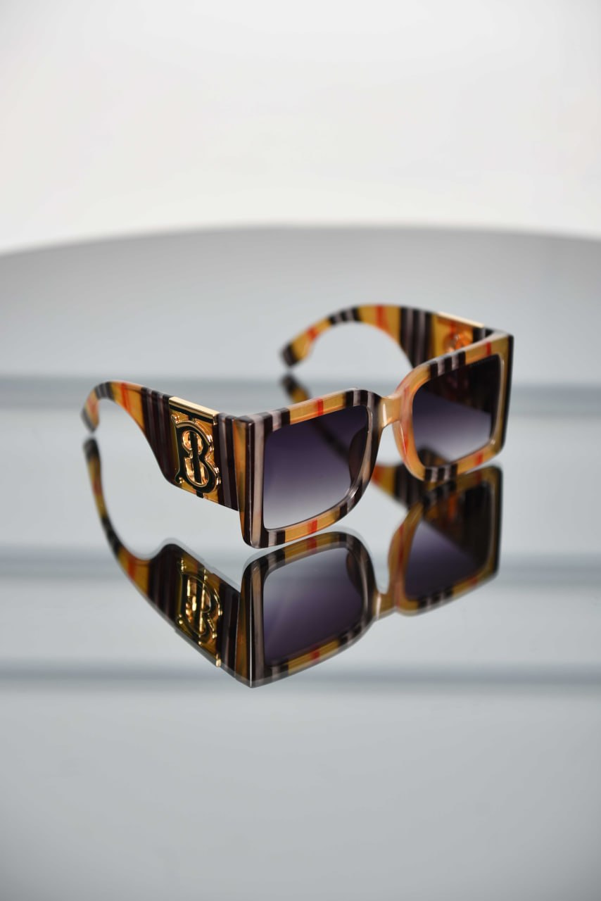 'B - Sunglasses