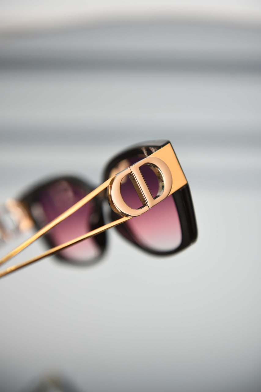 'D -  Sunglasses