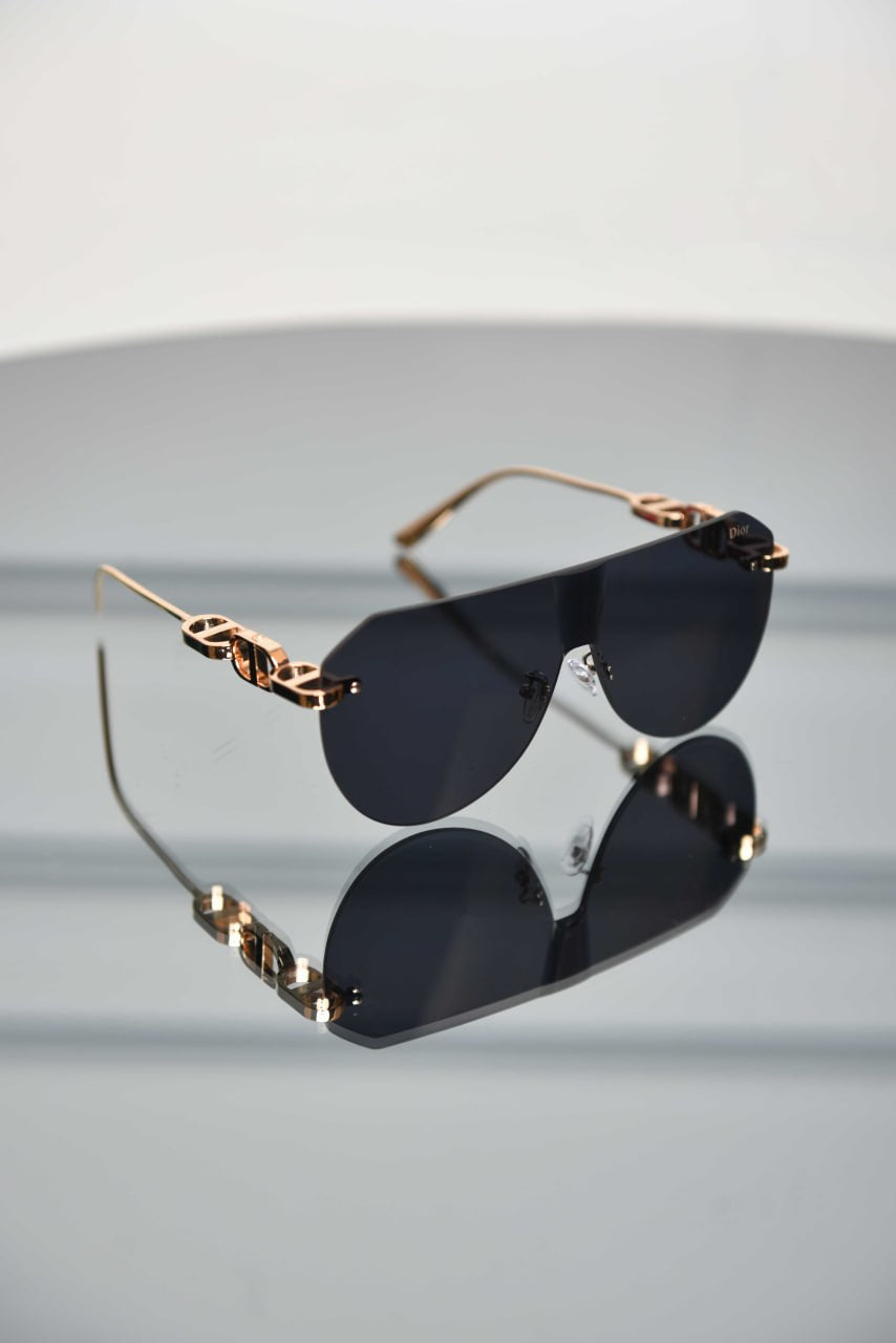 'D - Sunglasses