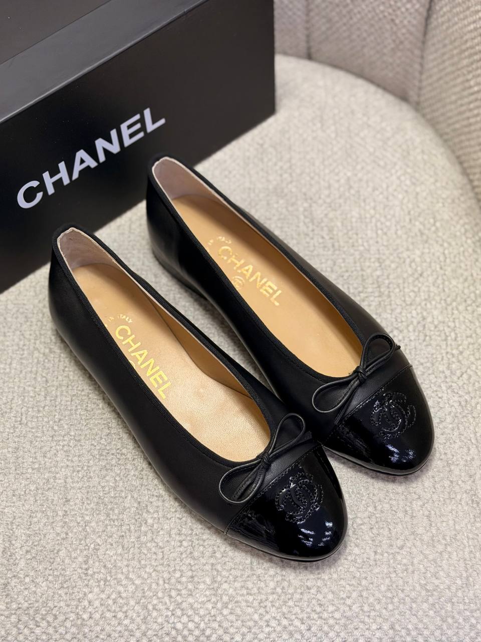 'C - Ballet Flats