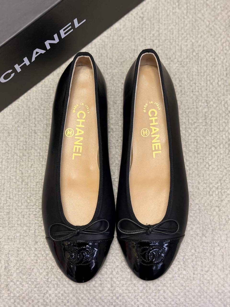 'C - Ballet Flats