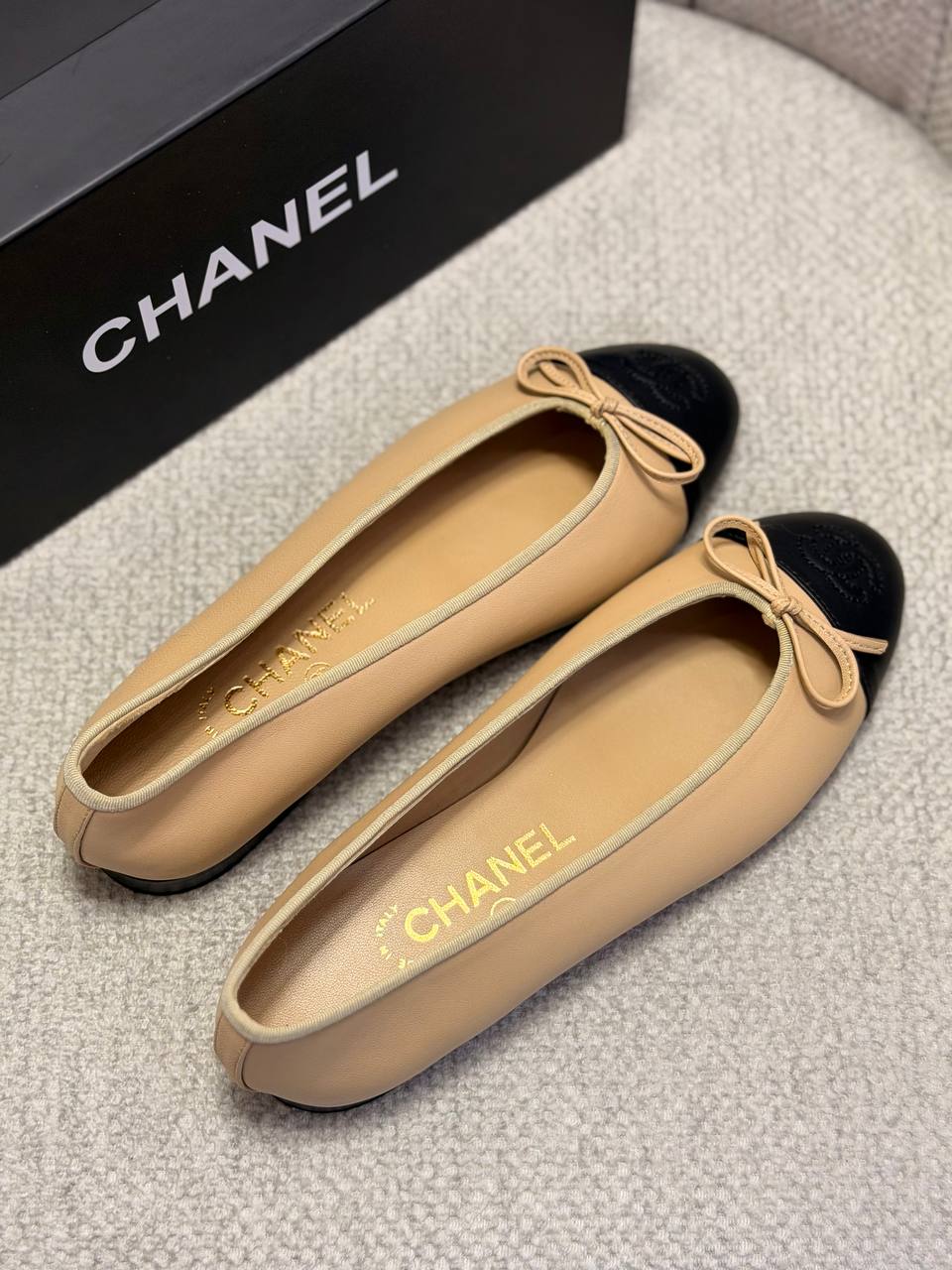 'C - Ballet Flats