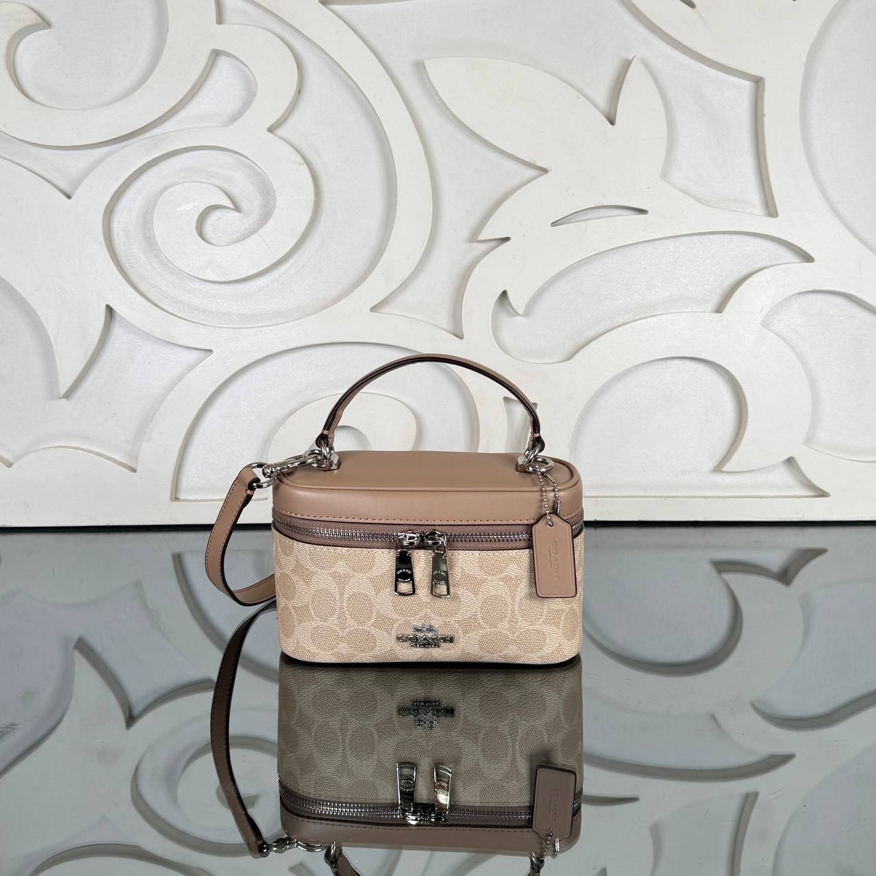 '-Mini Rainer 18 Crossbody Bag