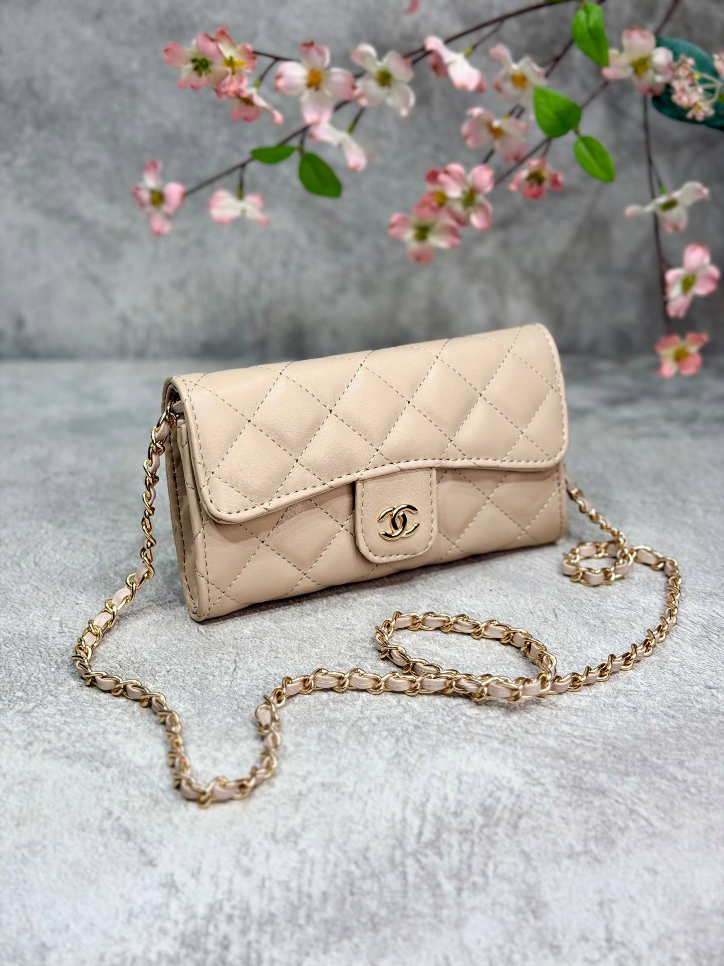 'C - Mini Flap wallet