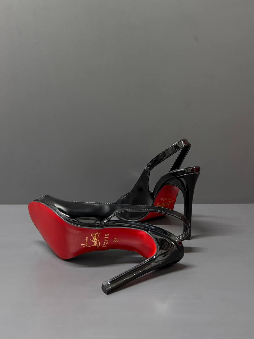'CL - Heels