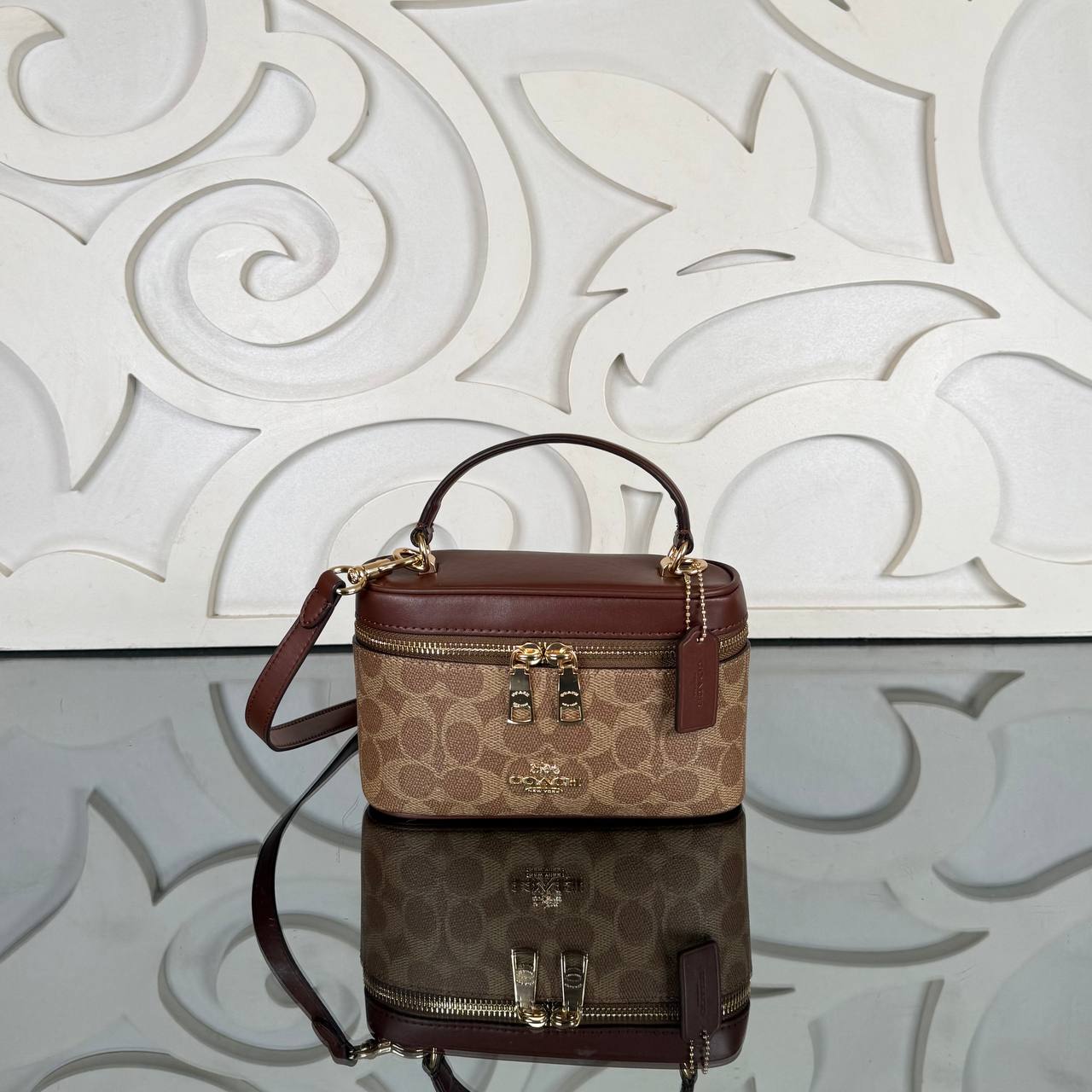 '-Mini Rainer 18 Crossbody Bag