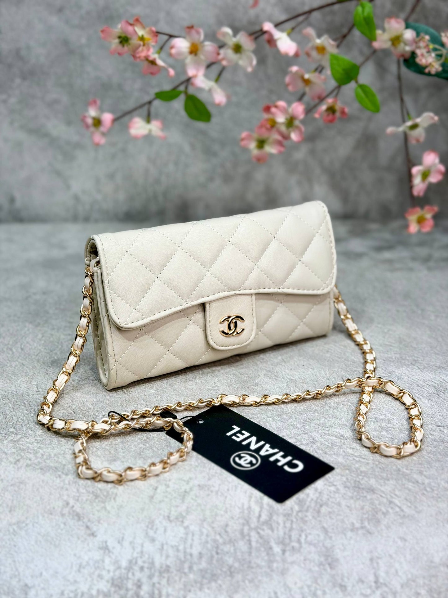 'C - Mini Flap wallet
