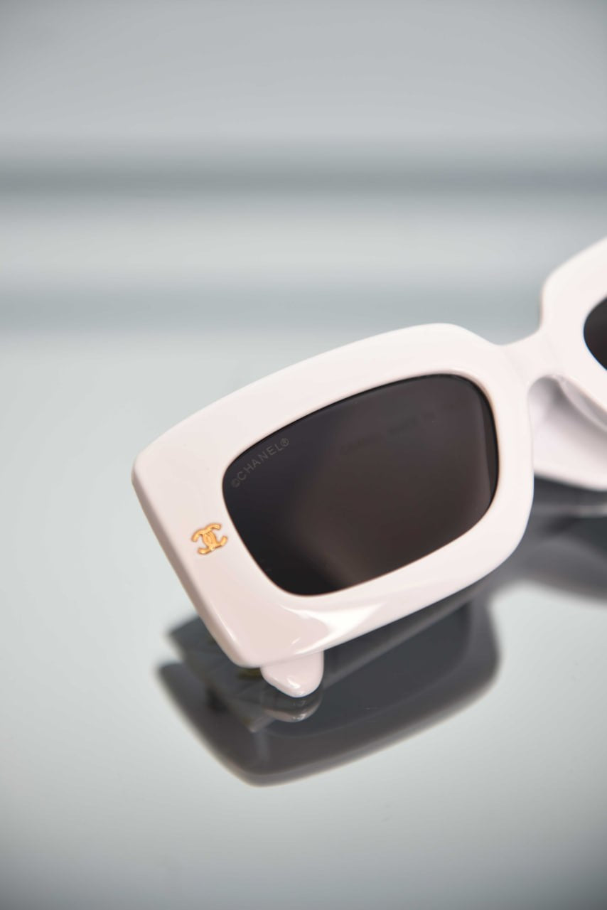 'C - Sunglasses