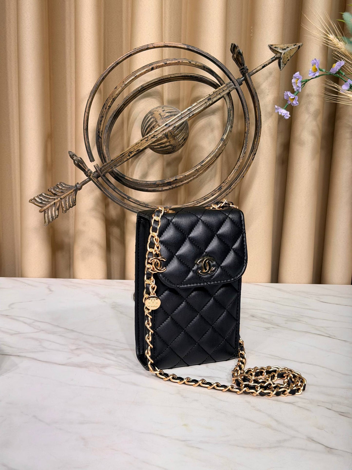 'C - Phone bag