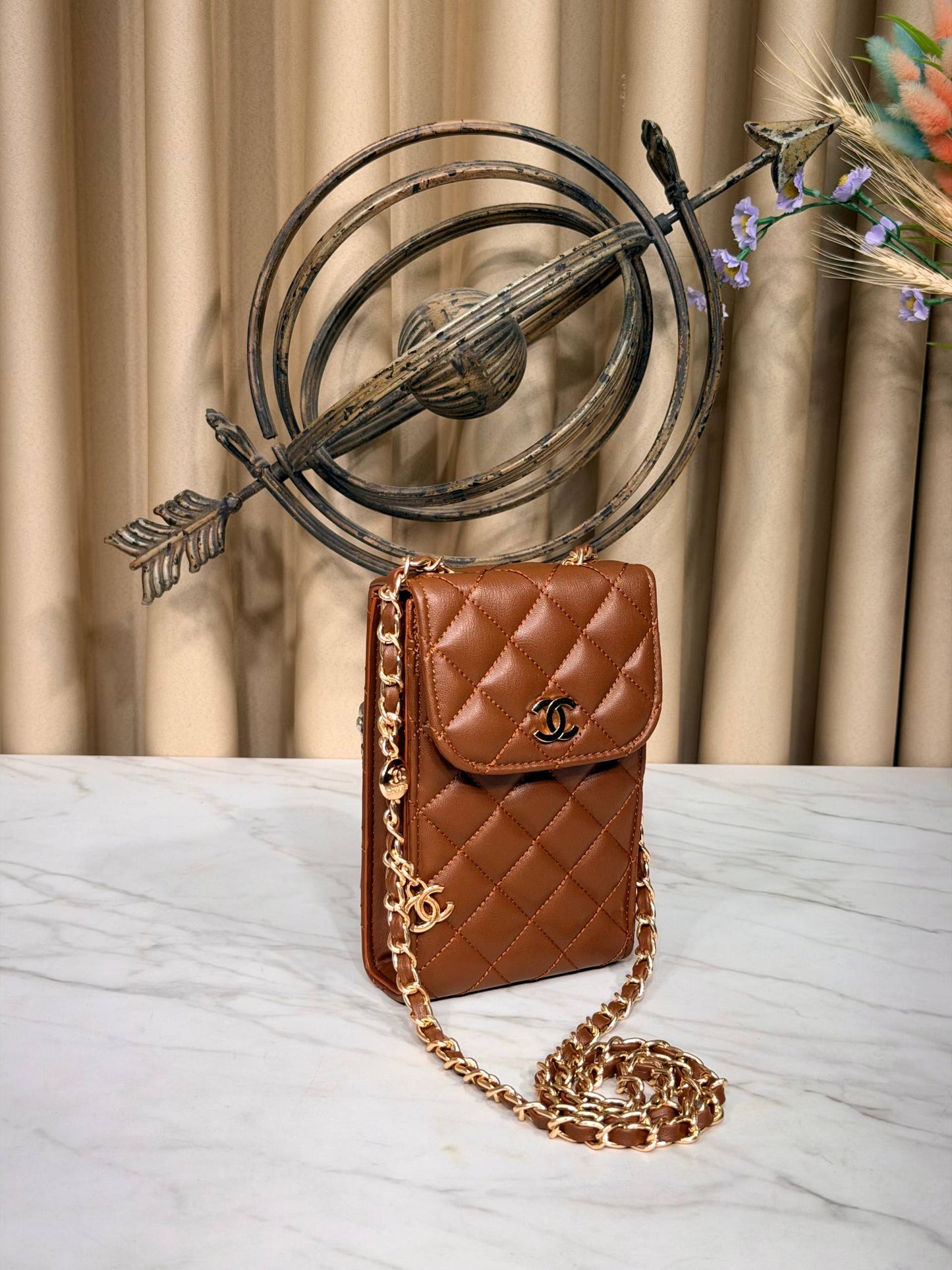 'C - Phone bag