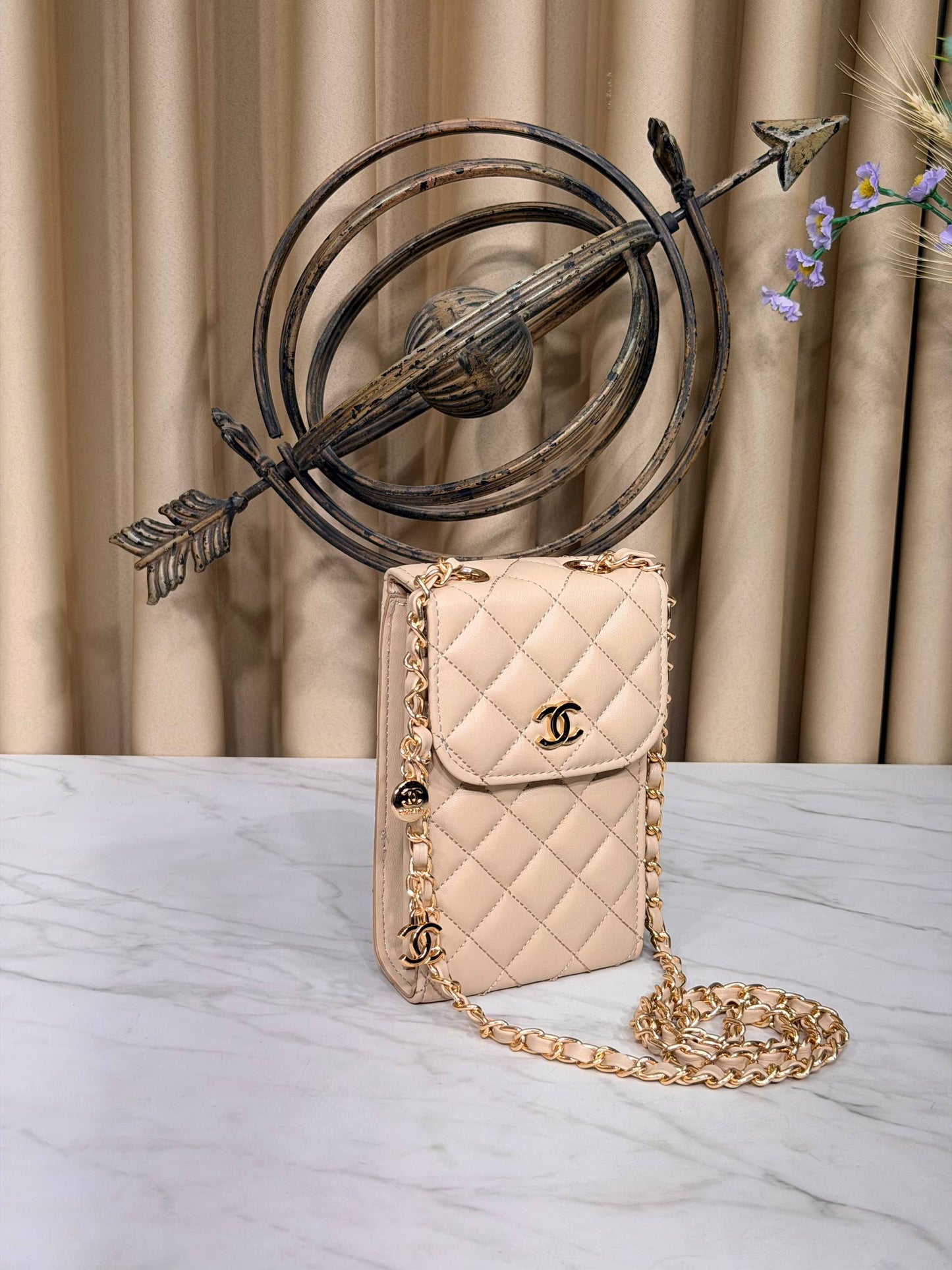 'C - Phone bag