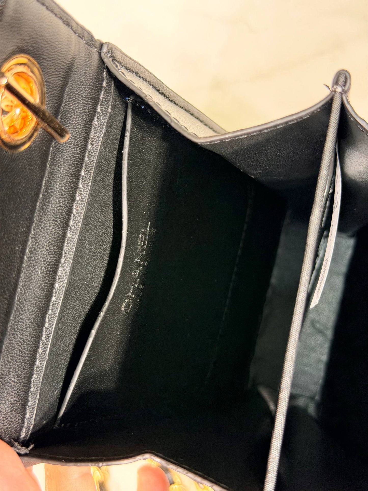 'C - Phone bag